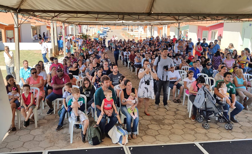 CDHU entrega 333 moradias em Fartura e Coronel Macedo; Em Riversul aconteceu o sorteio de 216 casas - sudoestepaulista