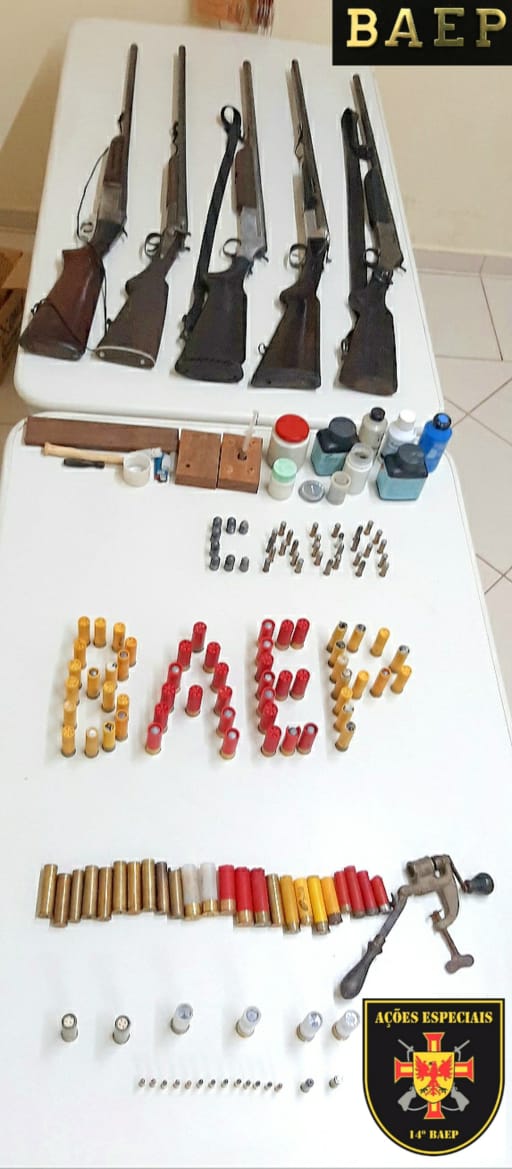Cavalaria prende homem e apreende 6 armas de fogo de grosso calibre - sudoestepaulista