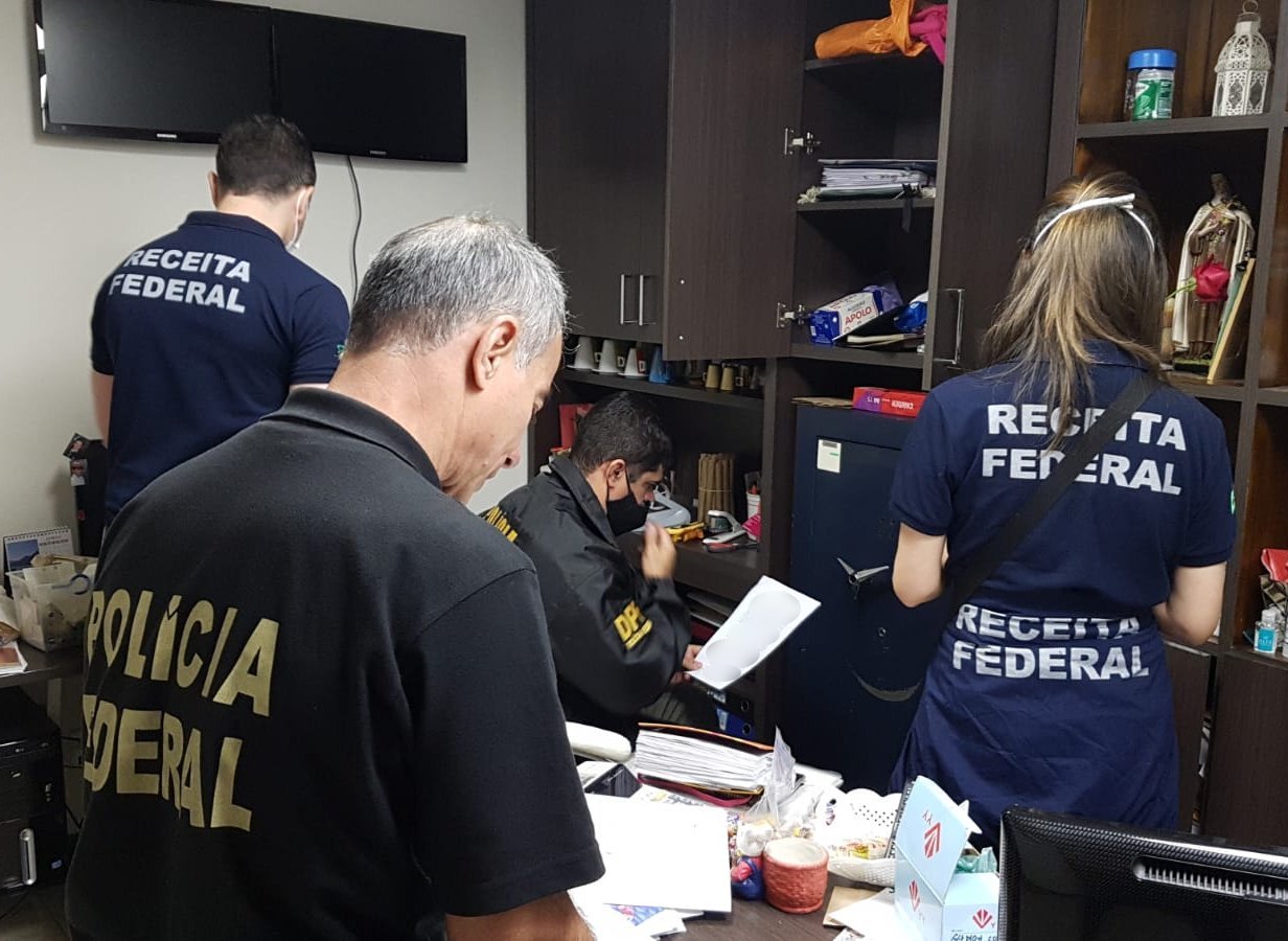 Receita e Polícia Federal atuam no combate ao contrabando de ouro e pedras preciosas extraídas em garimpos na Amazônia - sudoestepaulista