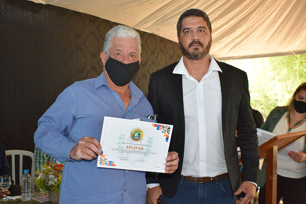 Regado a porco a paraguaia Fartura sedia 1ª Reunião de Governança da região Angra Doce - sudoestepaulista