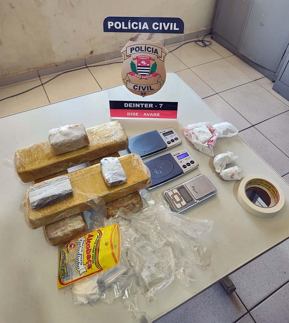 Polícia Civil de Avaré encontra drogas em matagal no Jardim Vera Cruz - sudoestepaulista
