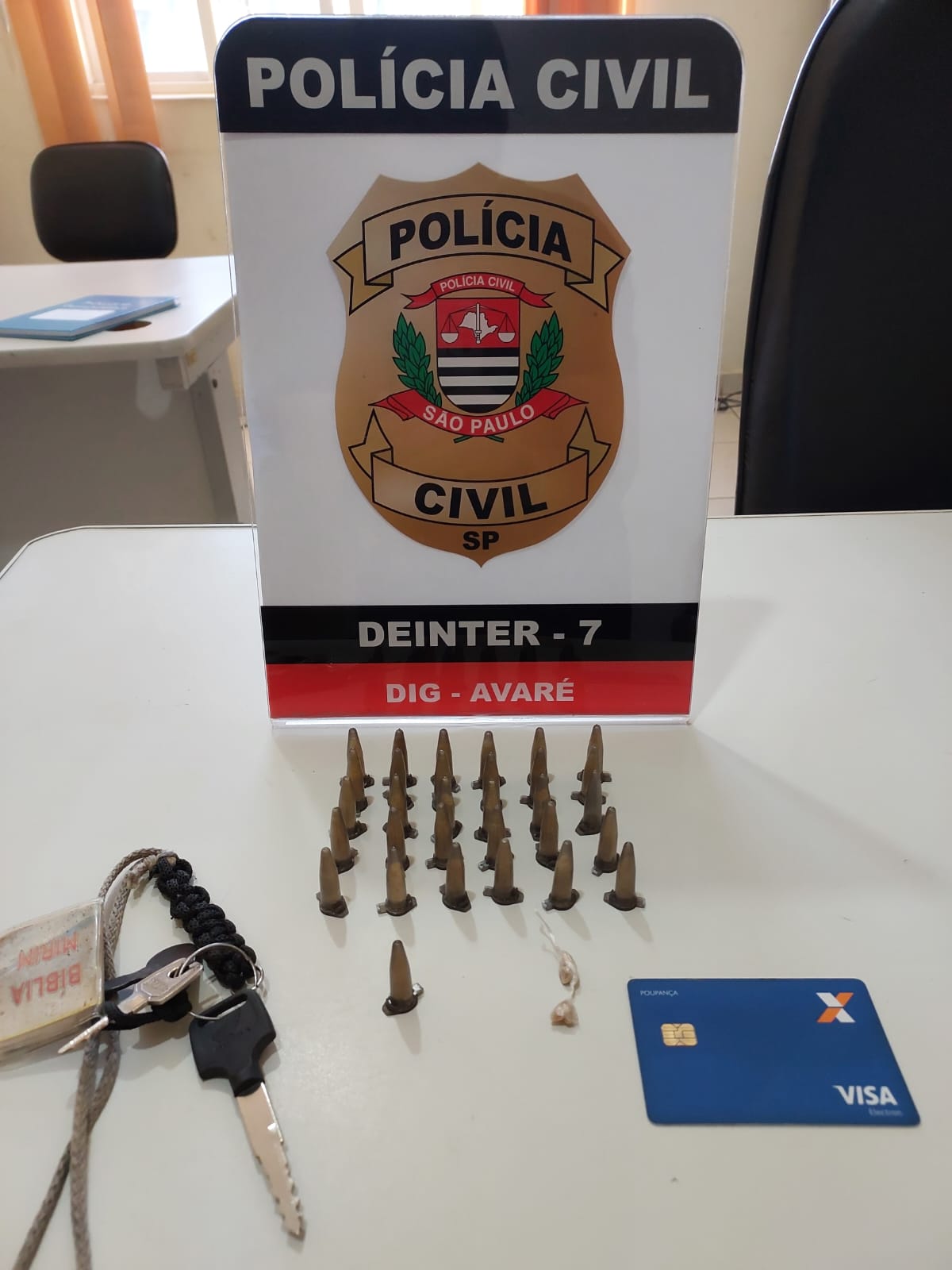 Após prender três homens por tráfico, Polícia Civil flagra mulher com drogas em Avaré - sudoestepaulista