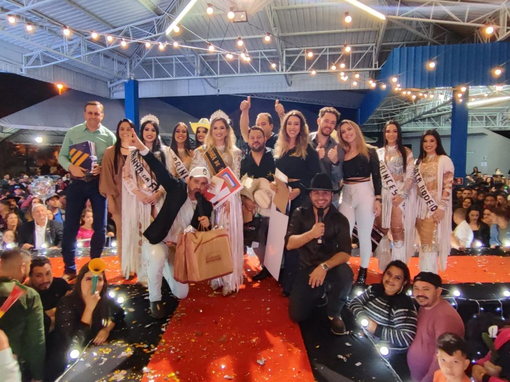 Eleitas as beldades, dignas representantes da beleza feminina de Taquarituba - sudoestepaulista