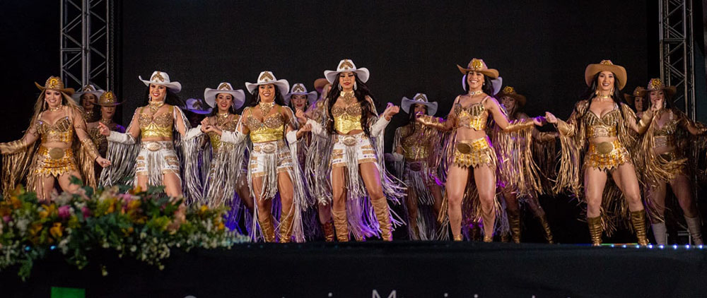 Organização divulga imagens oficiais do evento que elegeu Rainha e Princesas da FAICC de Cerqueira César - sudoestepaulista
