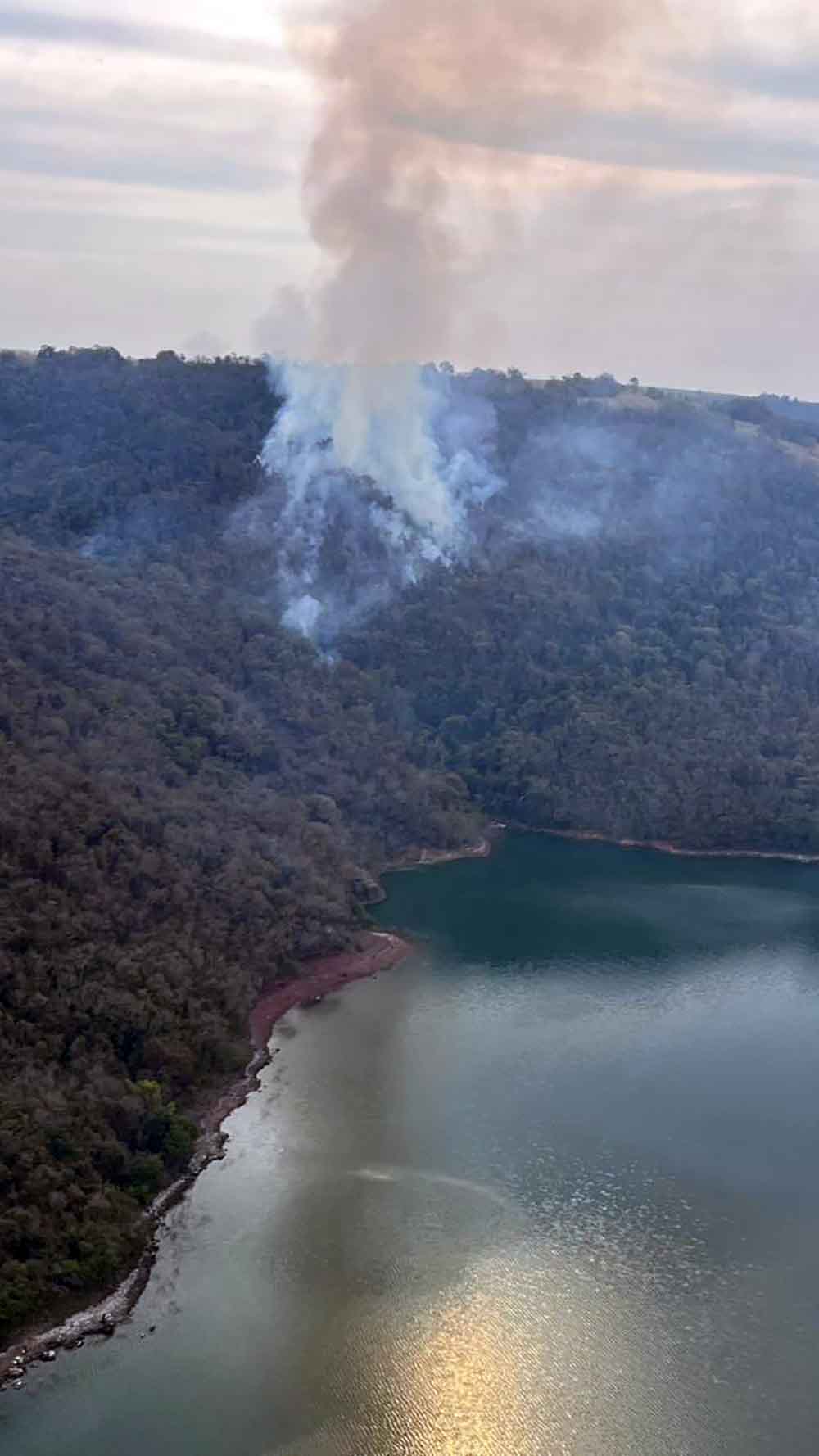 Inferno no paraíso: maior incêndio da história de Timburi já consumiu mais de 100 hectares de floresta - sudoestepaulista