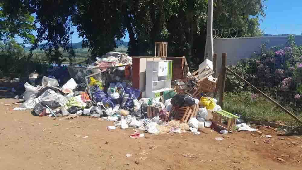 Meio Ambiente de Fartura promete novas lixeiras e ecopontos decentes nos bairros do município - sudoestepaulista Meio Ambiente de Fartura promete novas lixeiras e ecopontos decentes nos bairros do município - sudoestepaulista