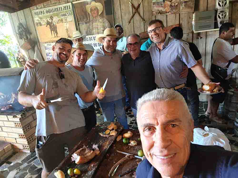 Dominguinho Amaro, lenda do rodeio brasileiro comemora 80 anos em Fartura - sudoestepaulista