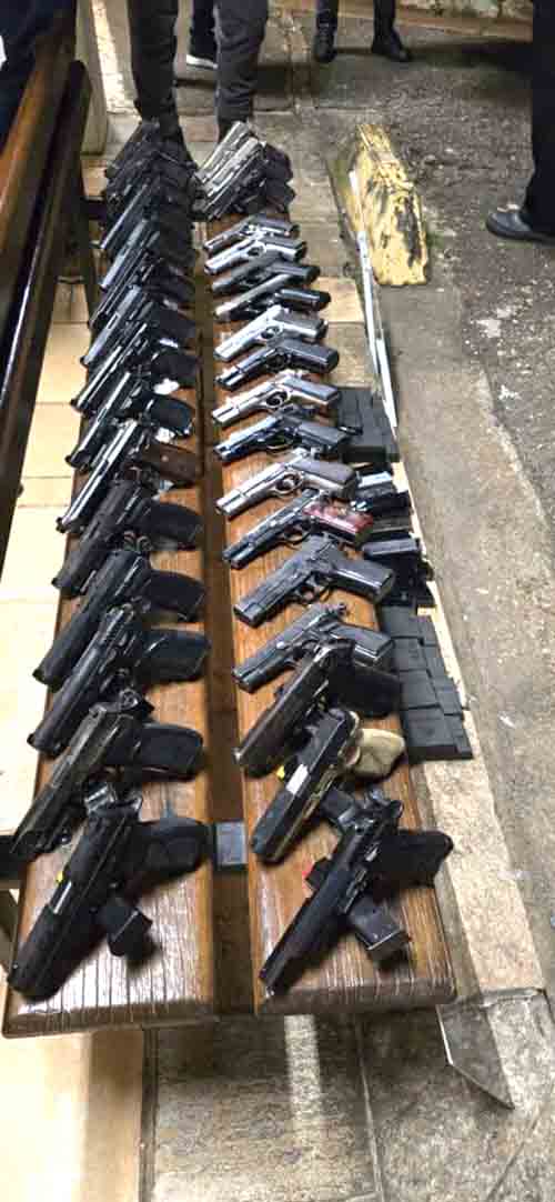 Polícia Rodoviária realiza na SP280 maior apreensão de armas do ano no Estado SP - sudoestepaulista