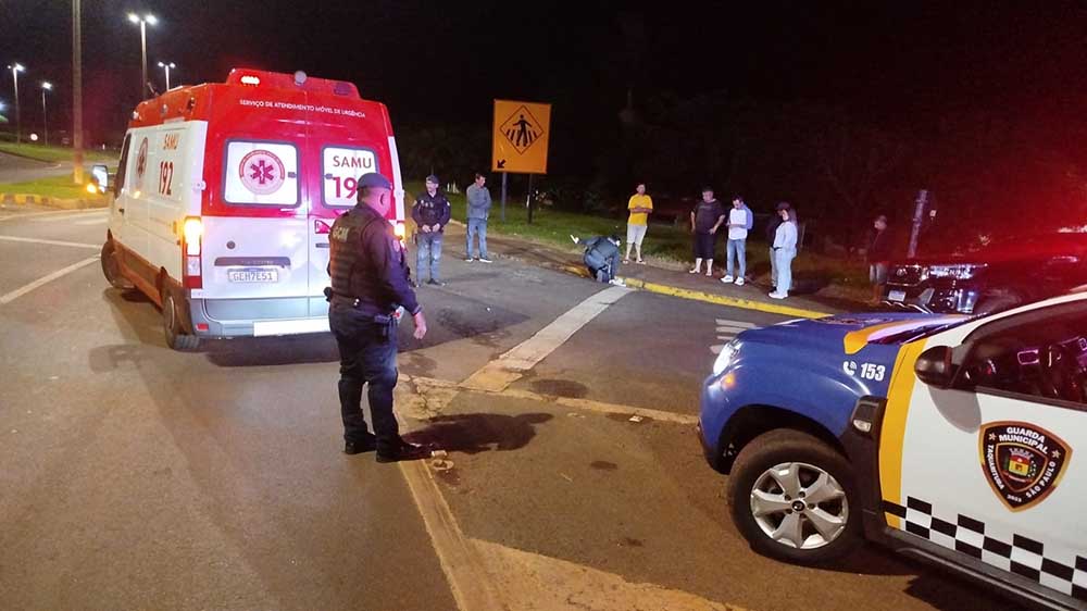 Carreta atropela jovem e foge do local, na SP-255, em Taquarituba - sudoestepaulista