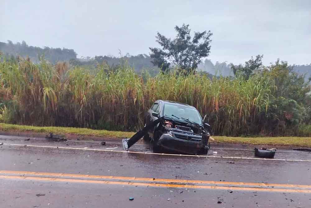 Acidente em Timburi ocorreu debaixo de chuva e ultrapassagem em local proibido pode ser a causa - sudoestepaulista Acidente em Timburi ocorreu debaixo de chuva e ultrapassagem em local proibido pode ser a causa - sudoestepaulista